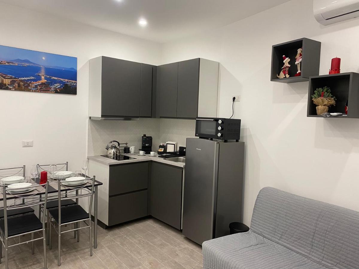 The Nest Of Via Toledo Apartment Napoli Bagian luar foto
